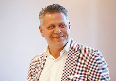 Звезды в отелях: фейк или реальность?